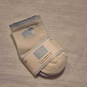 Janie and Jack boys 2 pairs of socks 0-3 months NWT